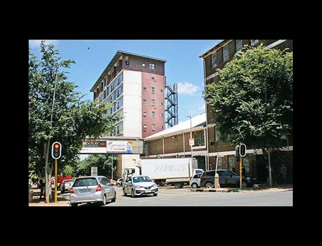 4,987M² WAREHOUSE FOR SALE IN NEWTOWN
